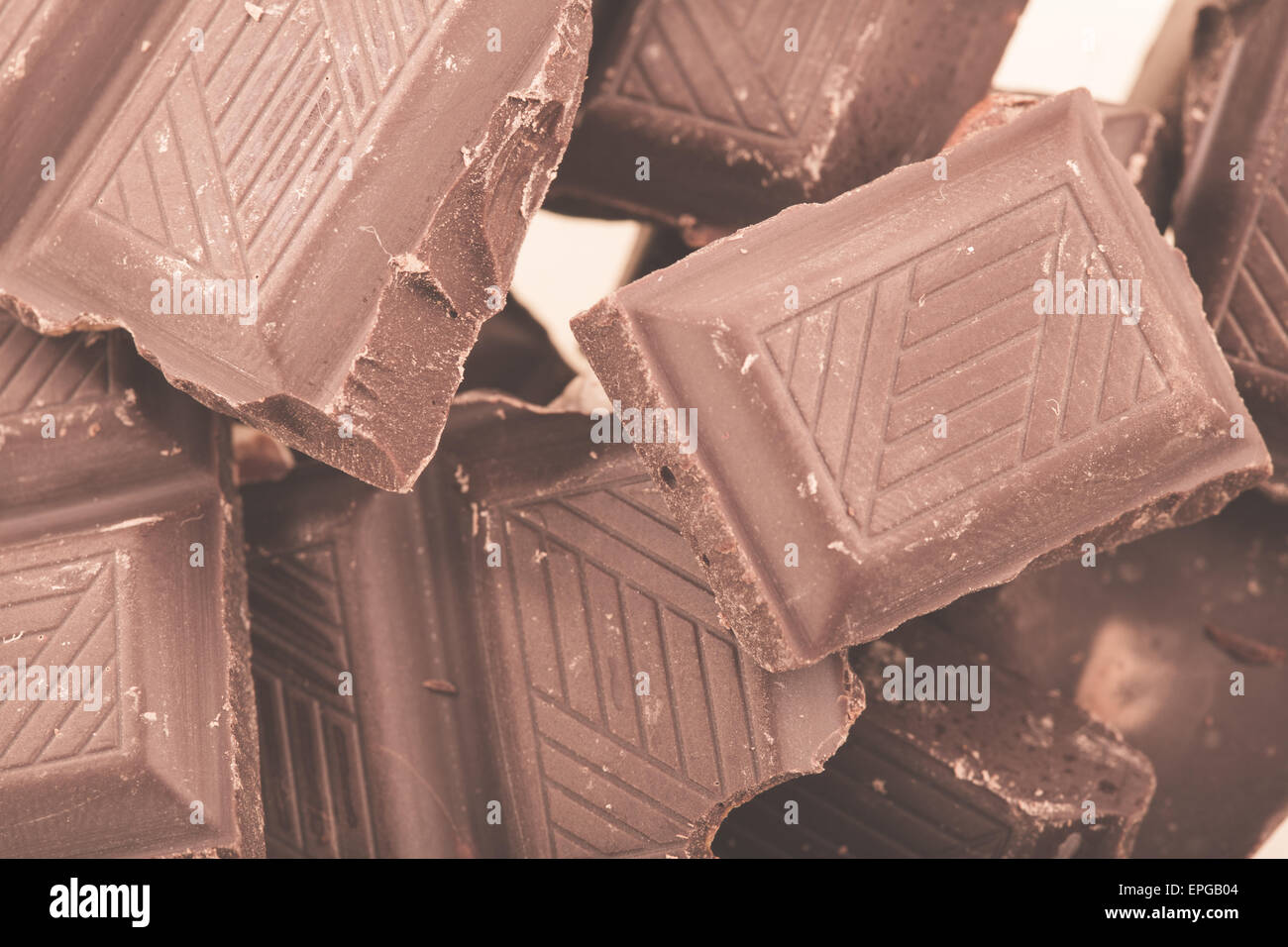Stücke von Milchschokolade Stockfoto