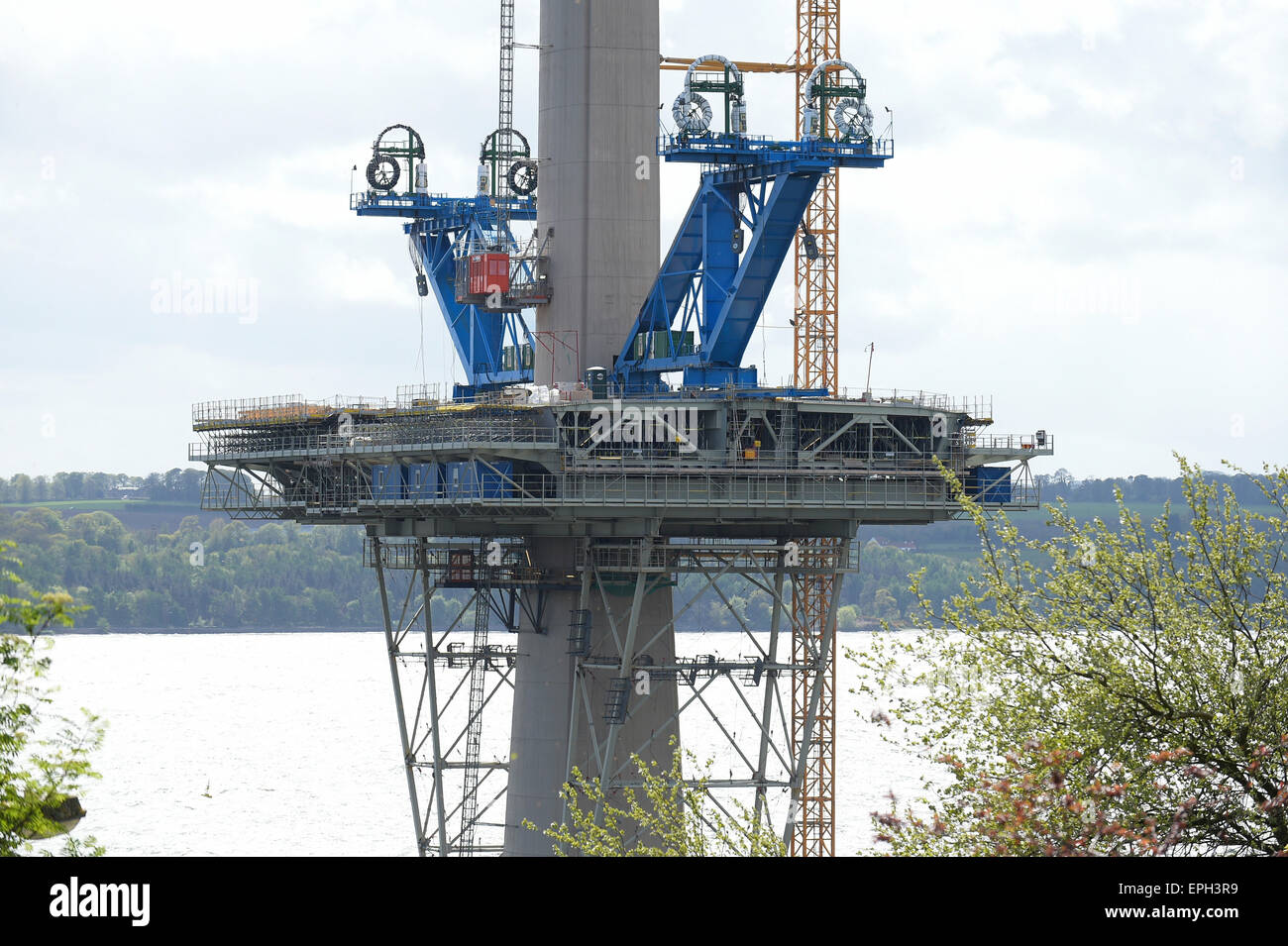 Türme von The Queensferry Crossing (ehemals die Forth Ersatz Crossing) neue Forth Road Bridge in Schottland. Stockfoto