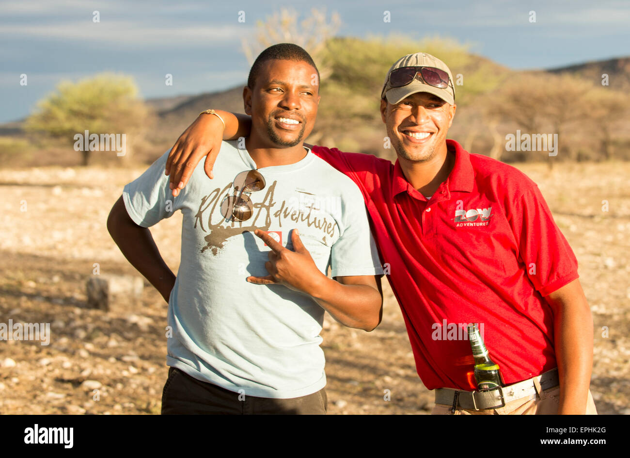 Afrika, Namibia. AfriCat Foundation. Bild von zwei Tourguides. Stockfoto