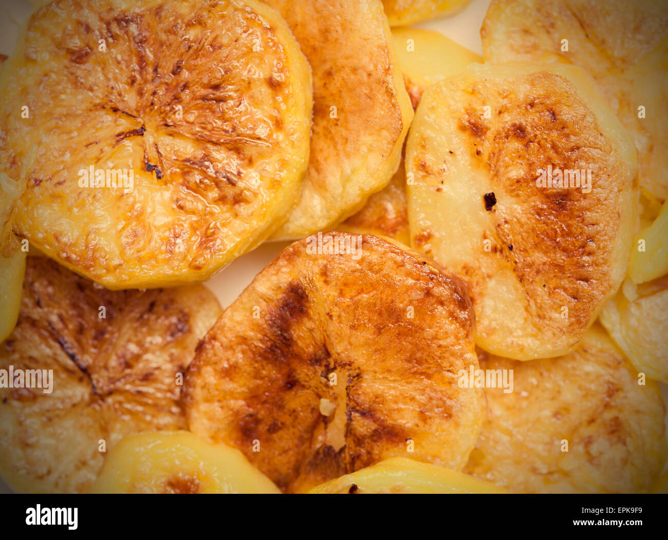Scheiben von Ofenkartoffeln Stockfoto