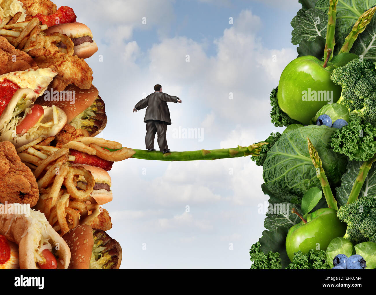 Ernährung umstellen gesunden Lifestyle-Konzept und den Mut, die Herausforderung des Schlusses Gewicht und Kampf gegen Übergewicht und Diabetes als eine übergewichtige Person zu Fuß auf ein Highwire Spargel aus fetthaltigen Lebensmitteln auf Gemüse und Obst zu akzeptieren. Stockfoto