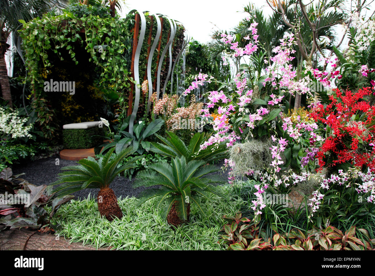 Die versteckte Schönheit von Kranji; Schaugarten auf RHS Chelsea Flower Show 2015 designed by John Tan und Raymond Toh Stockfoto