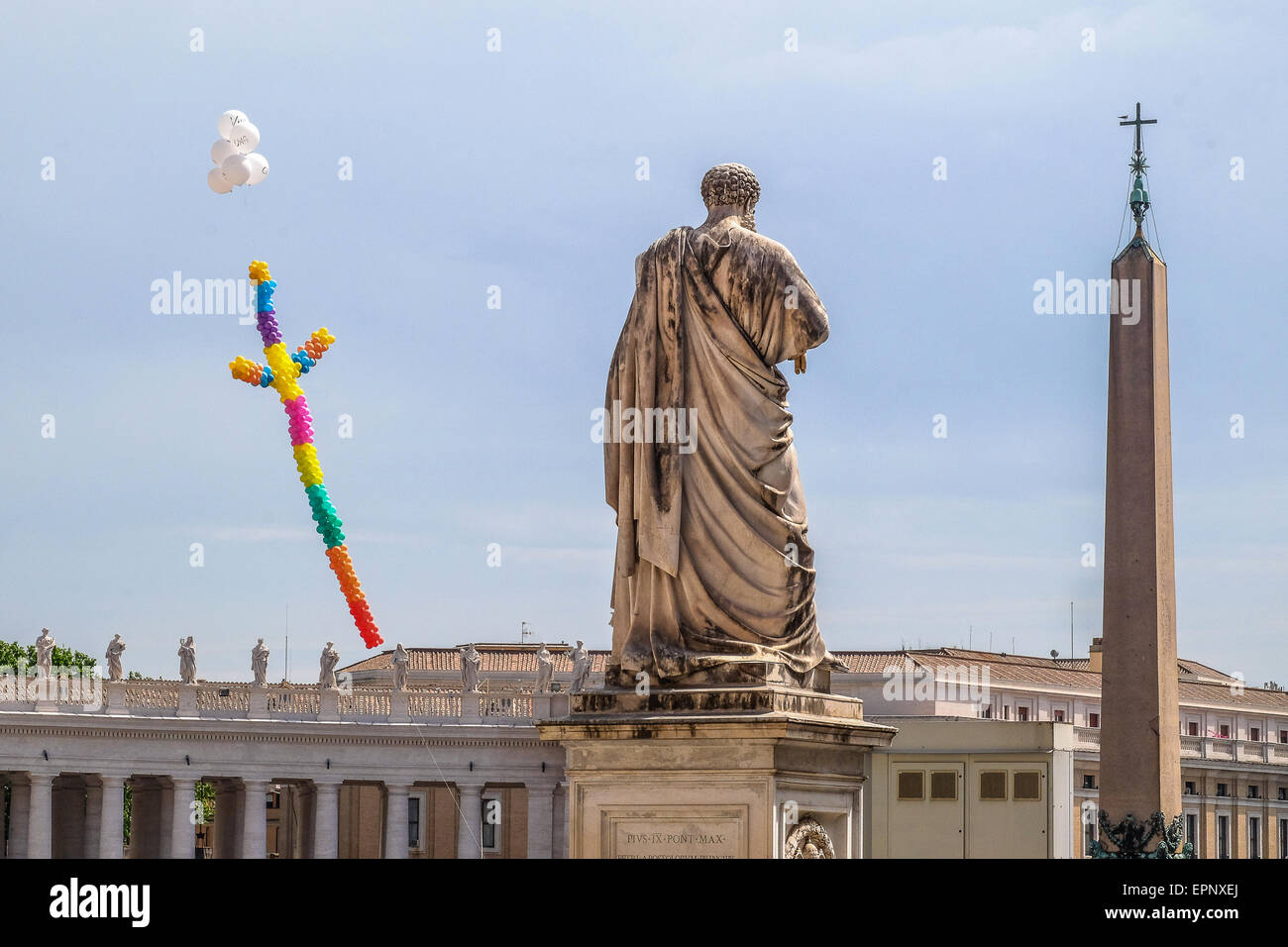 Vatikan-Stadt. 20. Mai 2015. Papst Francis, Generalaudienz 20. Mai 2015 - Sankt Peter Platz Credit: wirklich Easy Star/Alamy Live News Stockfoto
