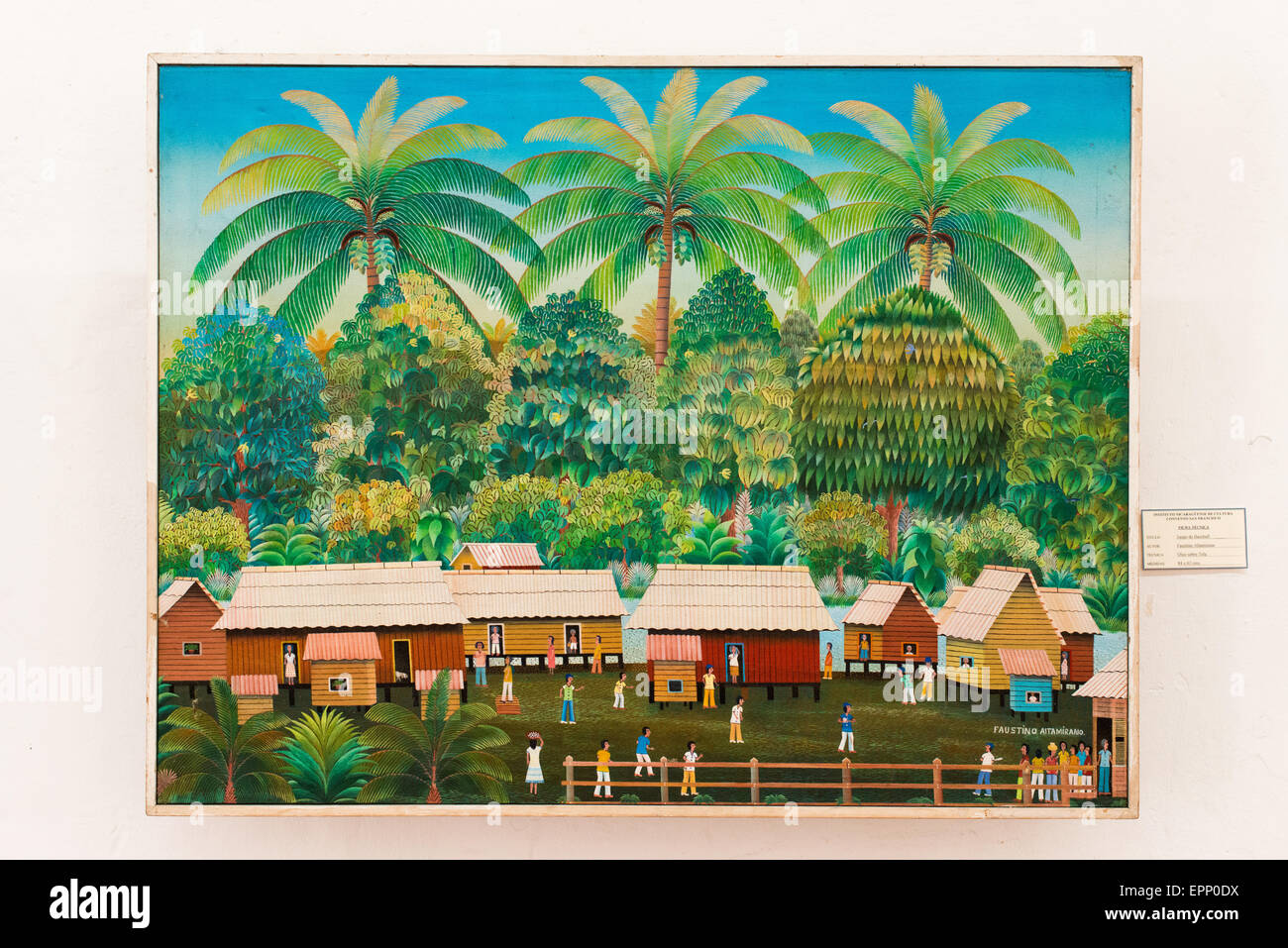 Baseballgemälde von Faustino Altamirano Granada Nicaragua // GRANADA, Nicaragua — das Gemälde Jergo de Baseball von Faustino Altamirano wird im Centro Cultural Convento San Francisco ausgestellt. Dieses Kunstwerk zeigt Nicaraguas Leidenschaft für Baseball, einen Sport, der im Land eine tiefe kulturelle Bedeutung hat. Das Centro Cultural Convento San Francisco befindet sich in einem ehemaligen Franziskanerkloster aus dem 16. Jahrhundert, das in ein Museum umgewandelt wurde. Das Kulturzentrum beherbergt eine vielfältige Sammlung präkolumbischer Artefakte, religiöser Kunst aus der Kolonialzeit und zeitgenössischer nicaraguanischer Werke. Befindet Sich Stockfoto