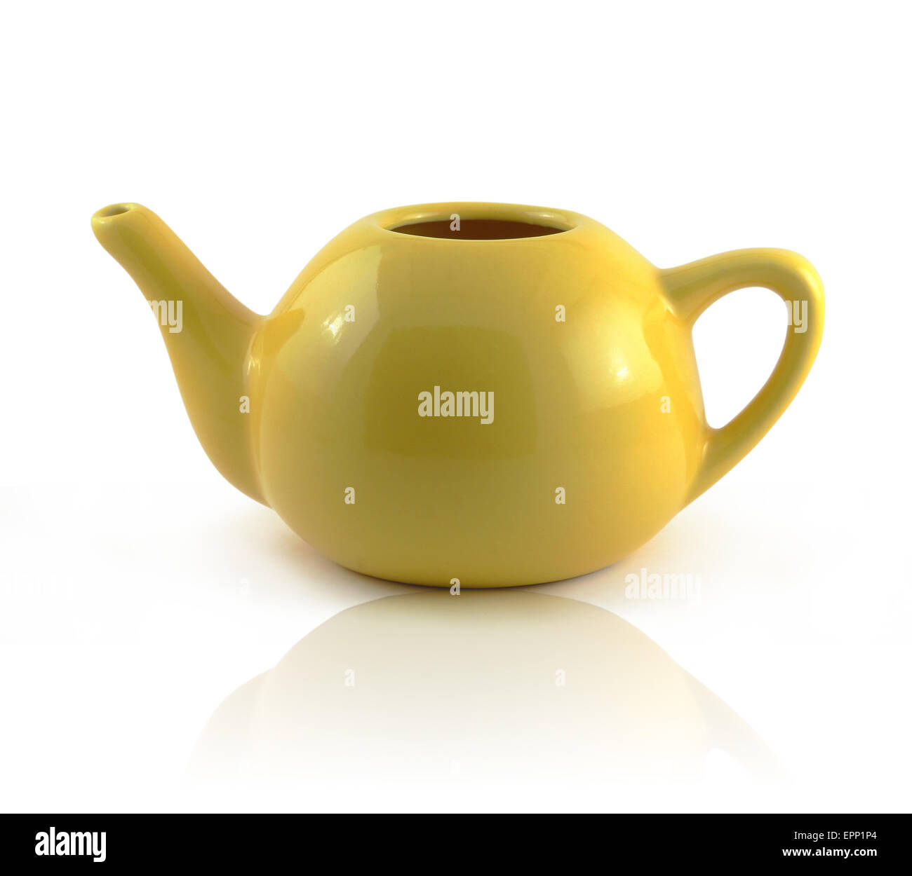 Eine einfache gelbe Keramik Teekanne Stockfoto