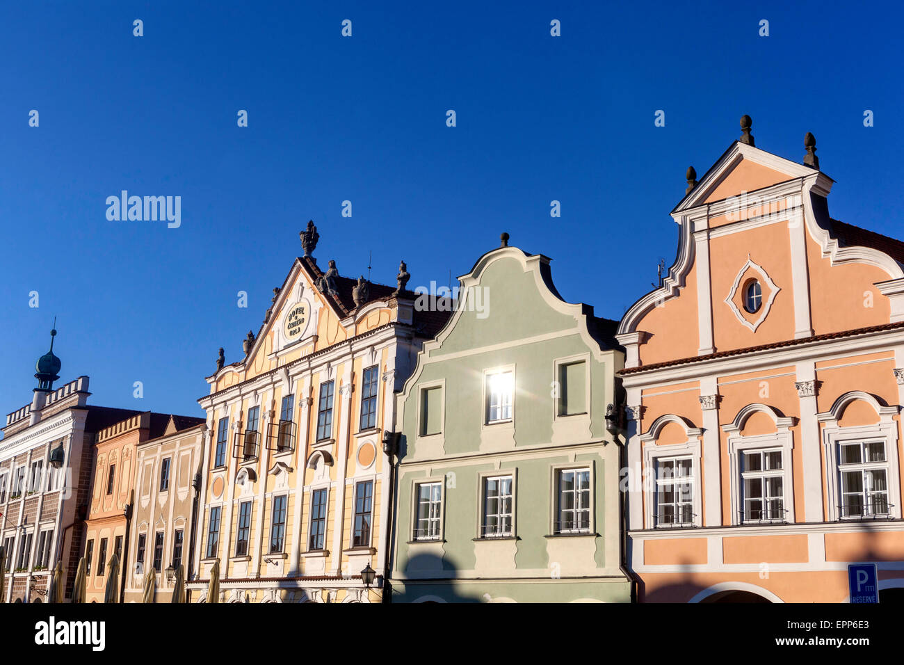 Telc, Tschechische Republik, barocke Häuser Fassade auf dem Altstädter Ring Stockfoto
