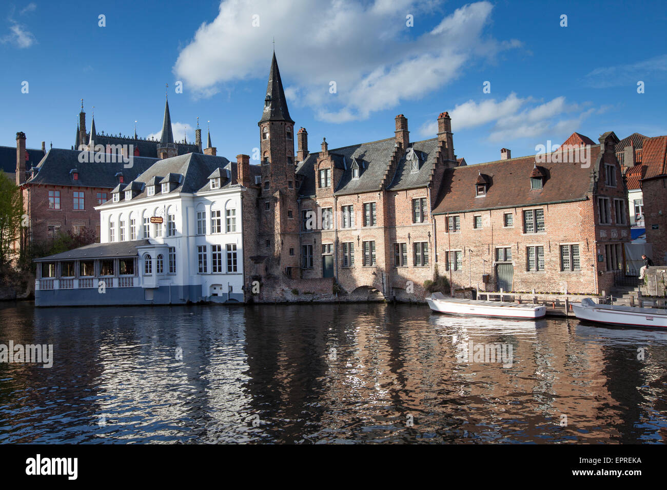 Kanal und Altbauten Brügge, Brügge Stockfoto