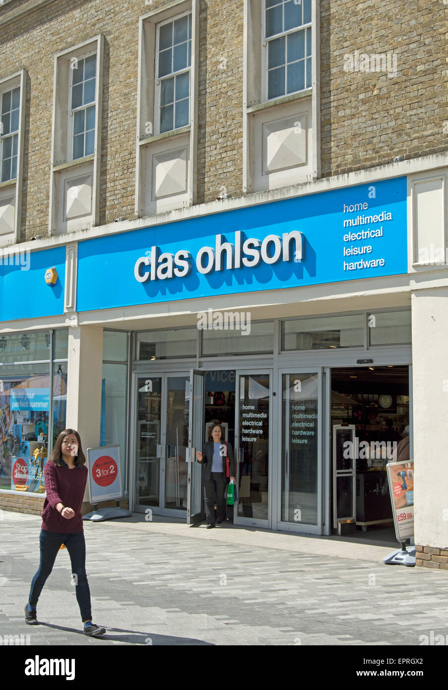 Fassade eines Zweigs des Clas Ohlson in Kingston nach Themse, Surrey, england Stockfoto