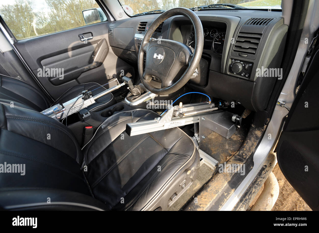 Funk-Fernbedienungssystem manipuliert in einem Hummer Auto Stockfoto