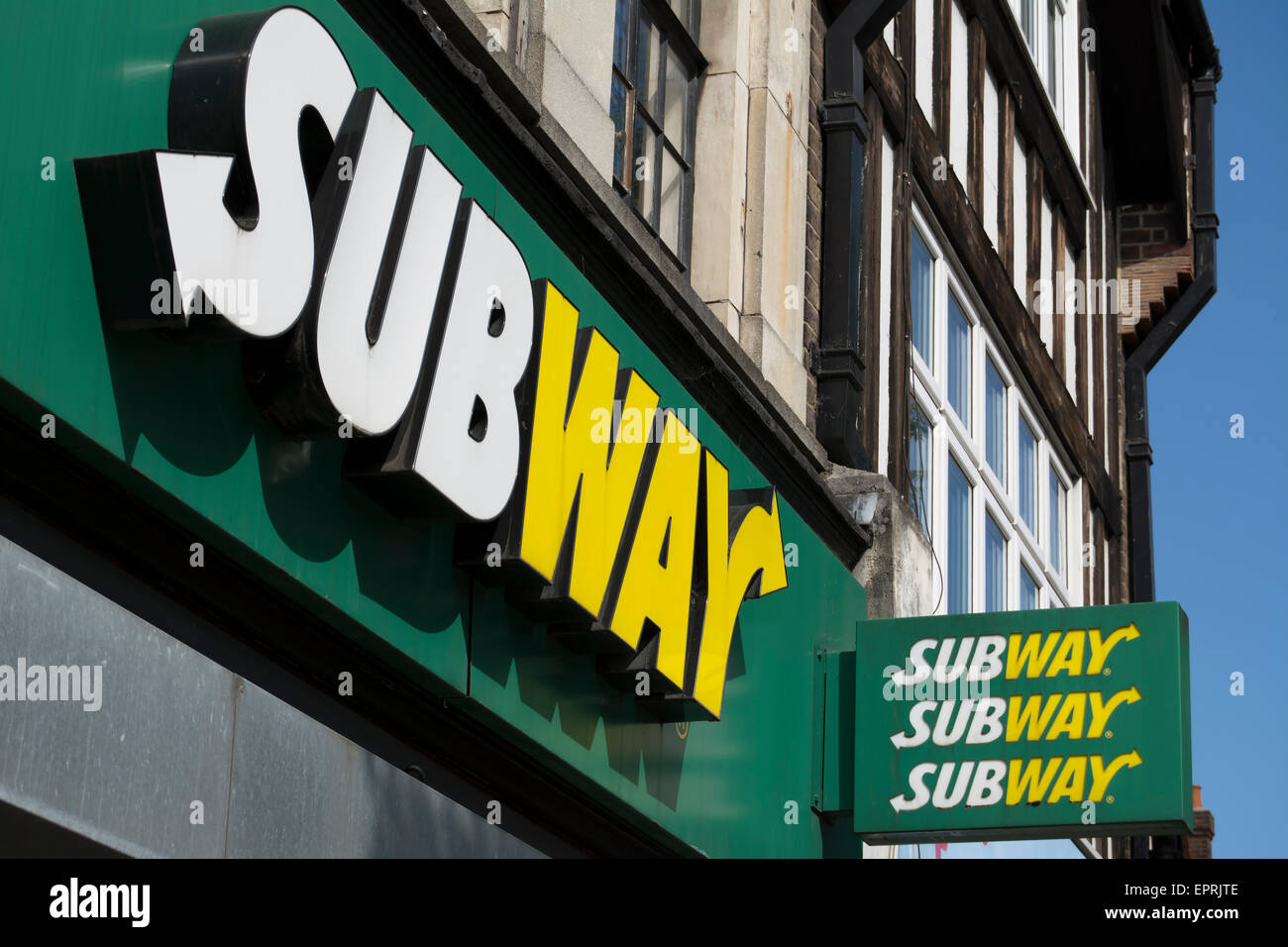 außen zeigt Beschilderung eines Zweigs des Sandwich Shop u-Bahn in new Malden, Surrey, england Stockfoto