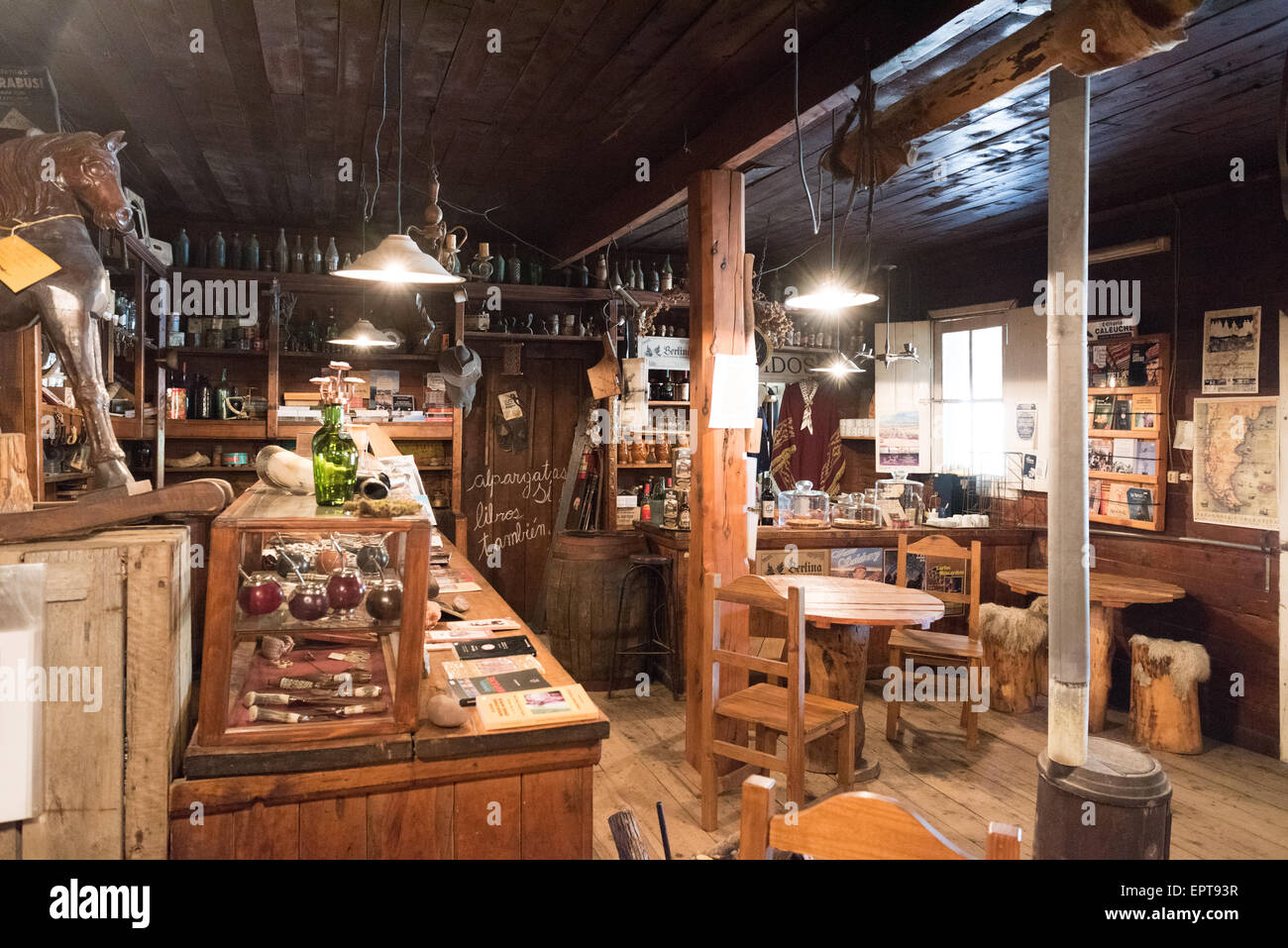 El Viejo Almacen del Foyel - Restaurant und Museum der Mapuche Leben - auf La Ruta 40 in der Nähe von El Bolson, Provinz Neuquen, Argentinien Stockfoto