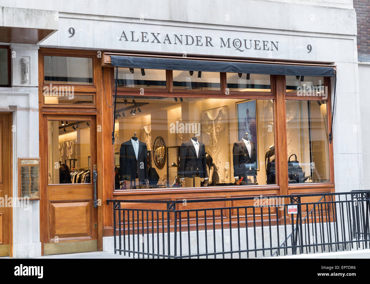 Alexander Mcqueen in Savile Row London Großbritannien Stockfoto