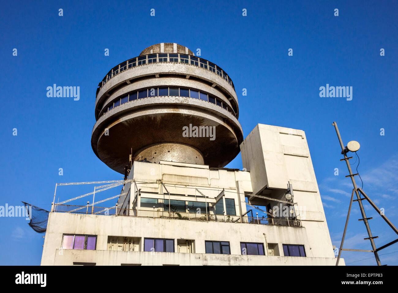 Mumbai Indien, Churchgate, Veer Nariman Road, The Ambassador Mumbai, Hotel, rotierend, Restaurant Restaurants Essen Essen Essen Café Cafés, India150228001 Stockfoto