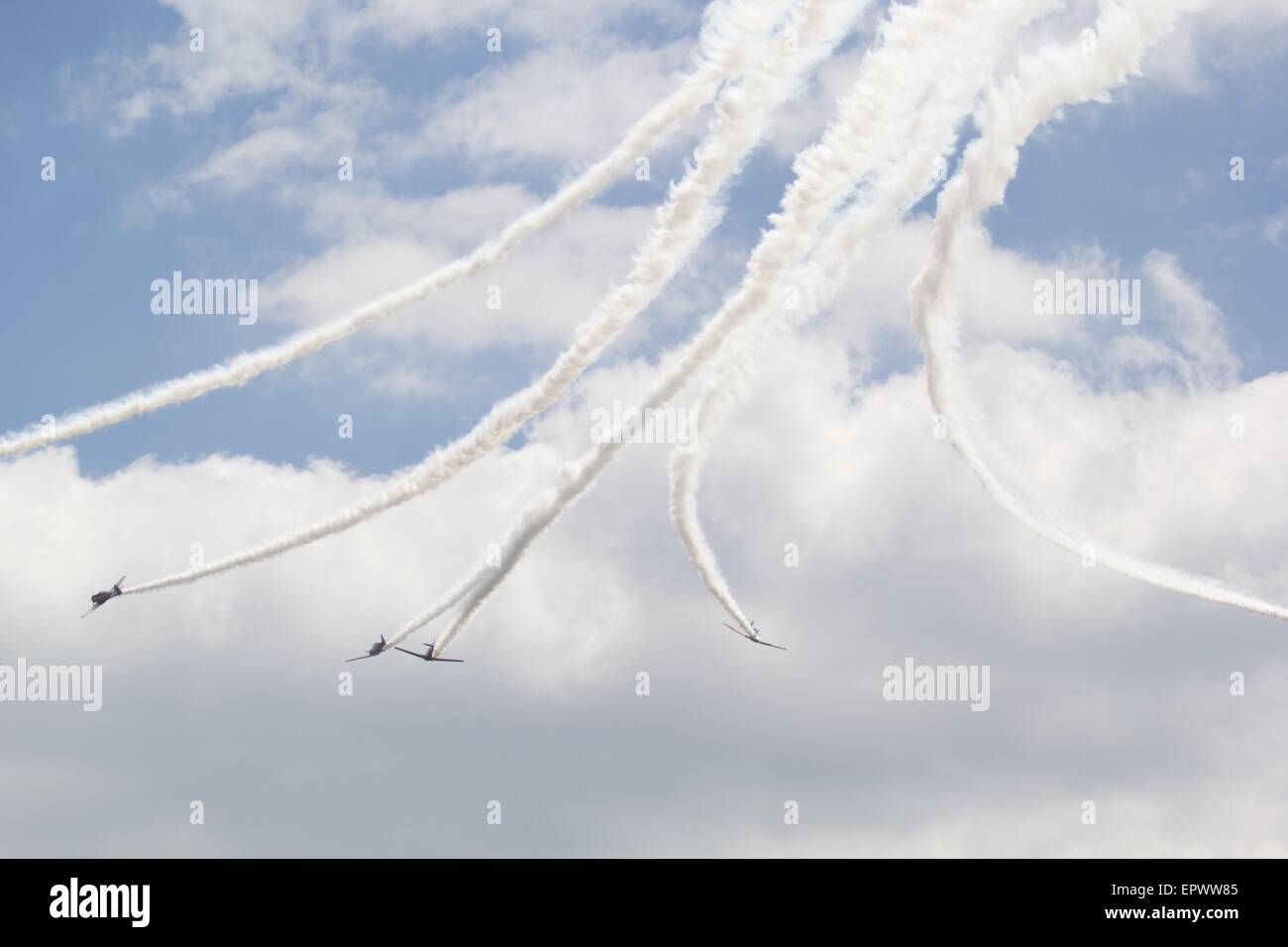 Geico Skytypers T-6 Aerobatic Team führt am Great New England Air Show, Westover Air Reserve Base, Chicopee, Massachusetts Stockfoto