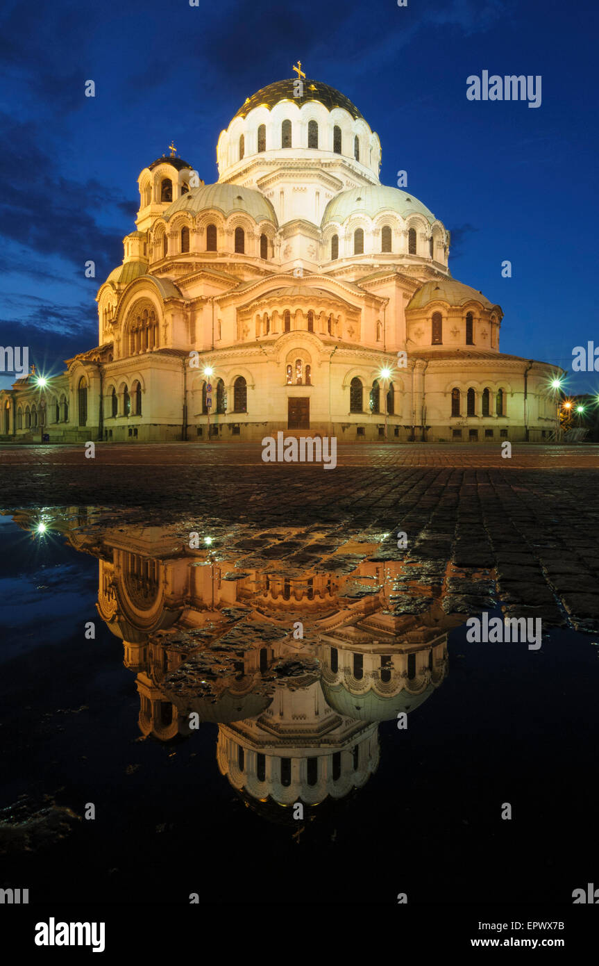 Alexander Nevsky Cathedral, Sofia, Bulgarien wurde von Alexander Pomerantsev entworfen und fertiggestellt im Jahre 1924 Stockfoto