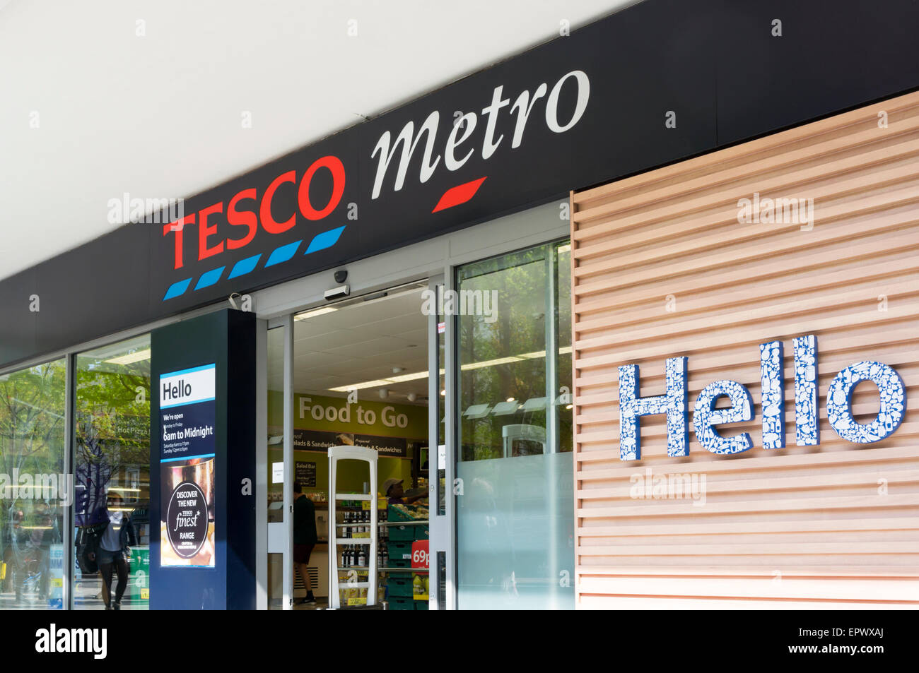 Eine Tesco Metro speichern in London. Stockfoto