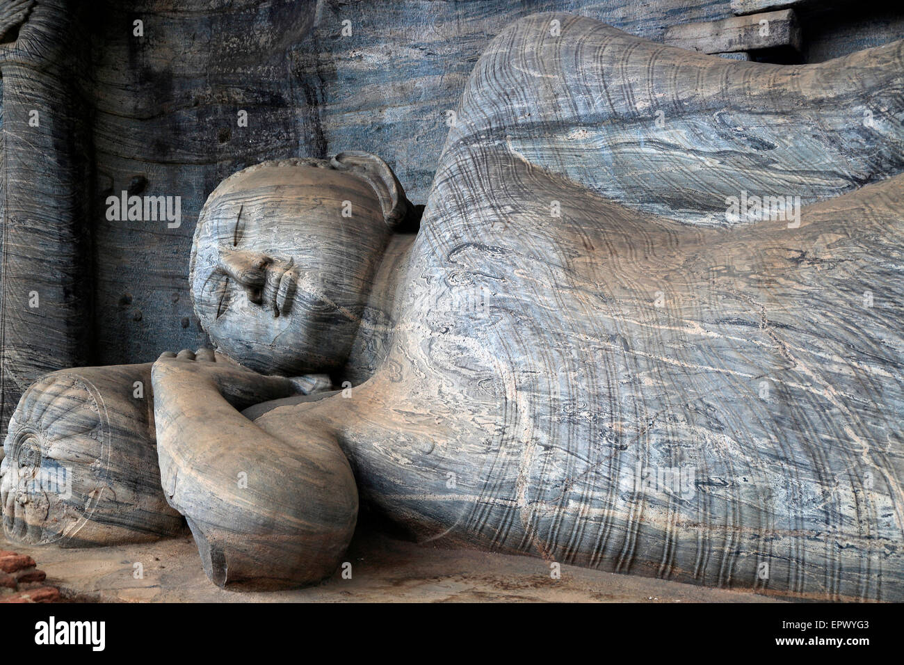 Liegender Buddha, Gal Viharaya, UNESCO-Weltkulturerbe, der antiken Stadt Polonnaruwa, Sri Lanka Stockfoto