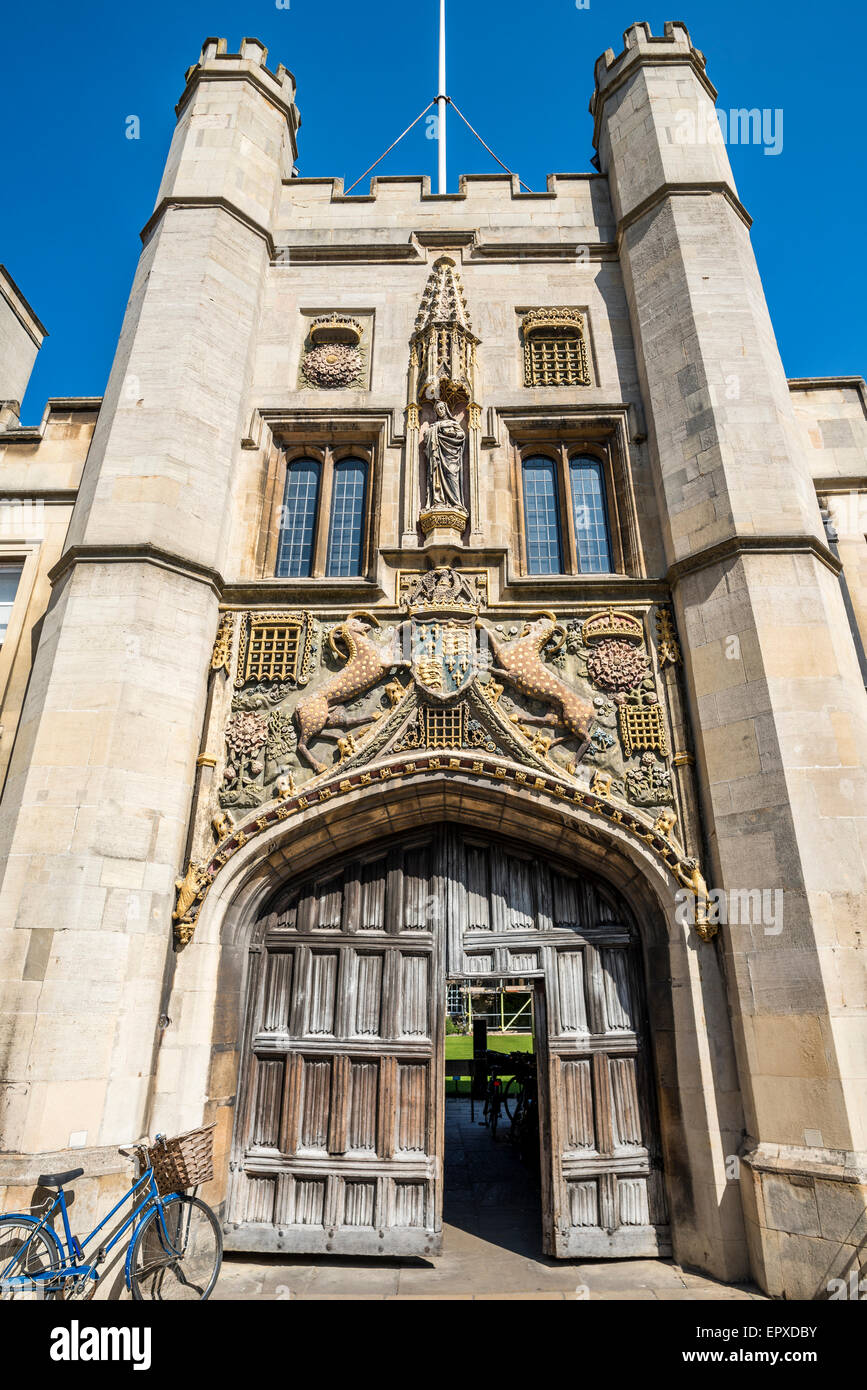 vor dem Eingang und Torhaus, Christi College der Universität Cambridge Stockfoto