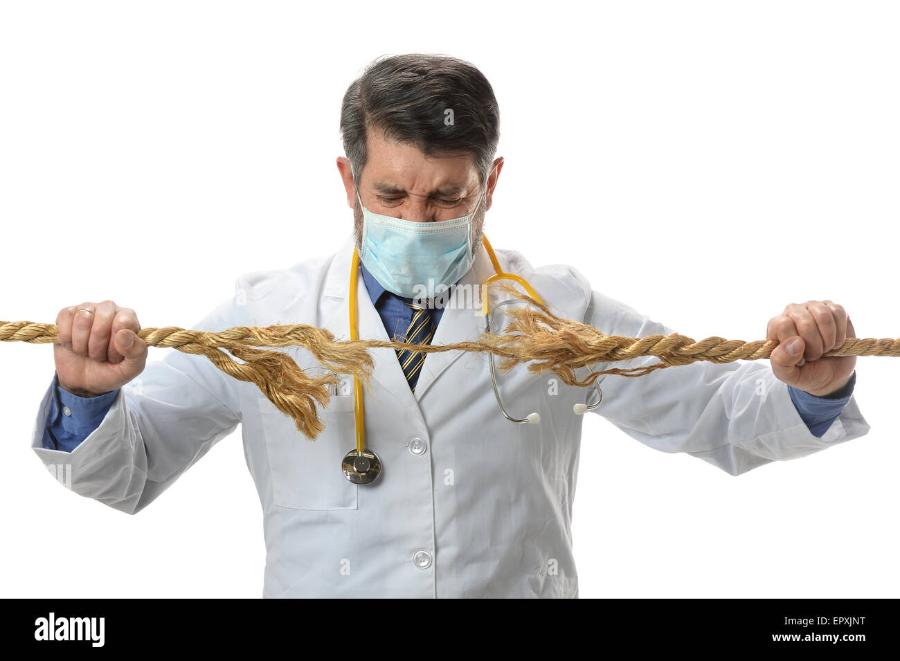 Arzt halten ausgefranste Seil isoliert auf weißem Hintergrund Stockfoto
