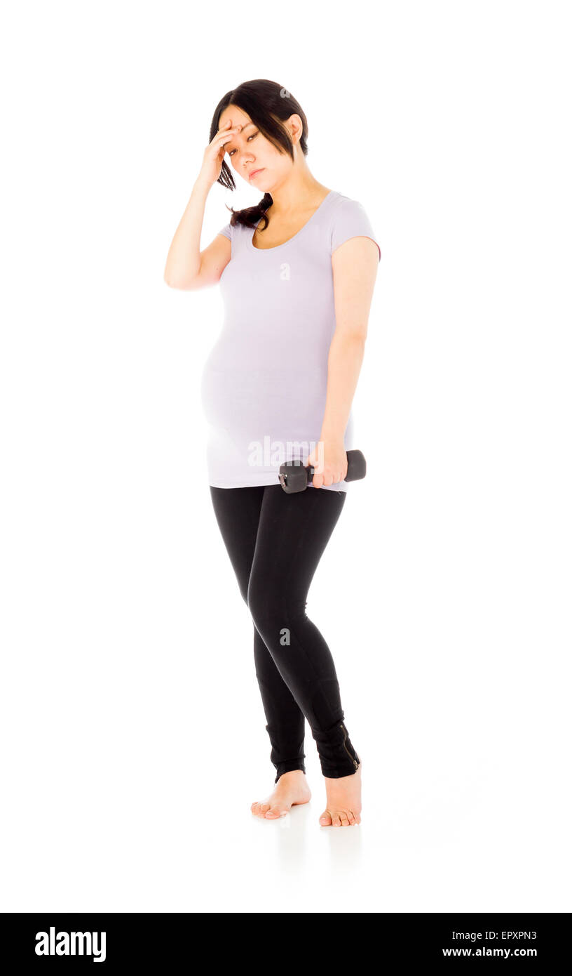 Schwangere Erwachsene Asiatin isoliert auf weißem Hintergrund Stockfoto