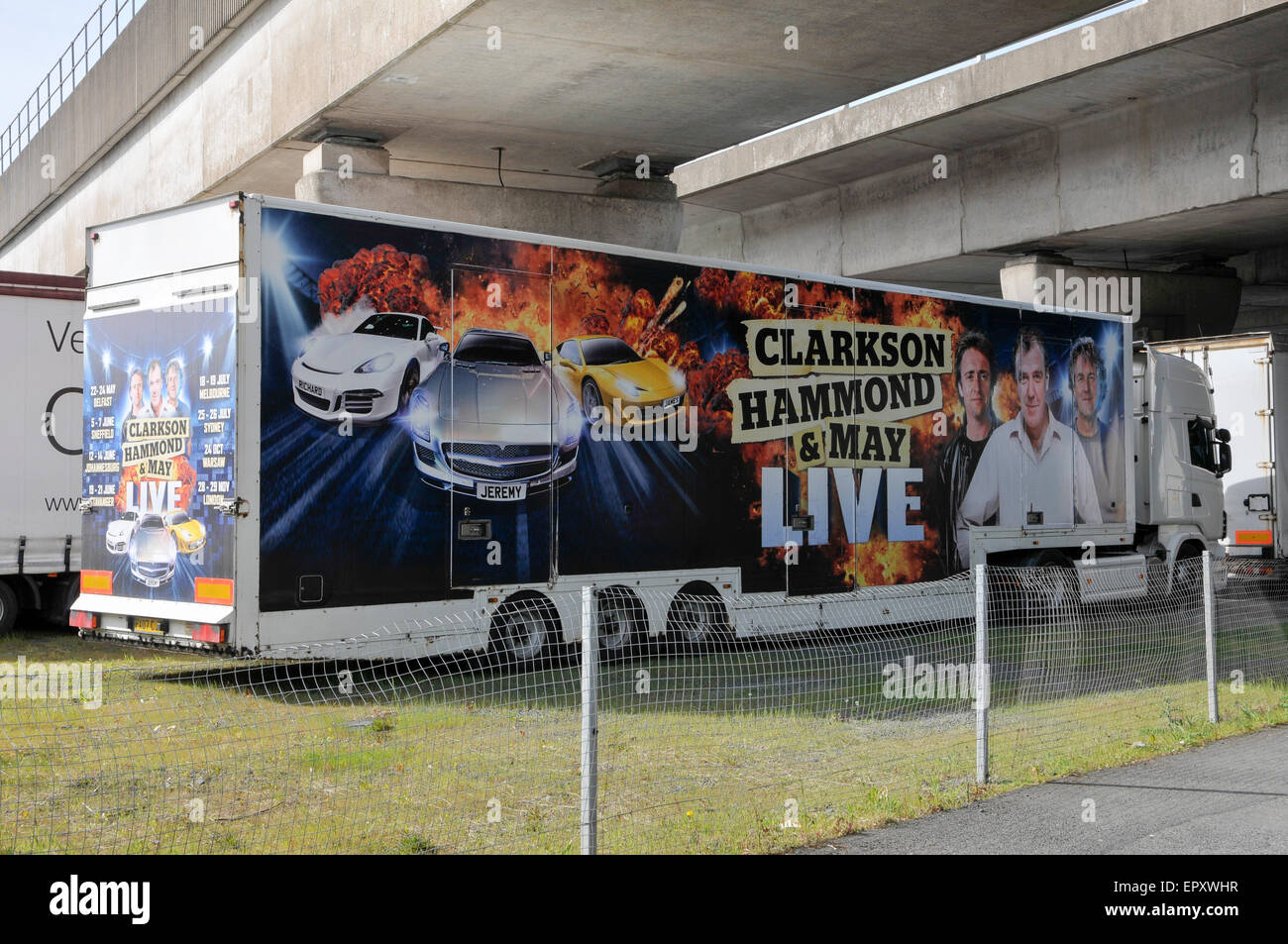 Belfast, Nordirland. 22. Mai 2015 - Clarkson, Hammond und Mai Premier zeigen ihr Auto Kredit: Stephen Barnes/Alamy Live News Stockfoto