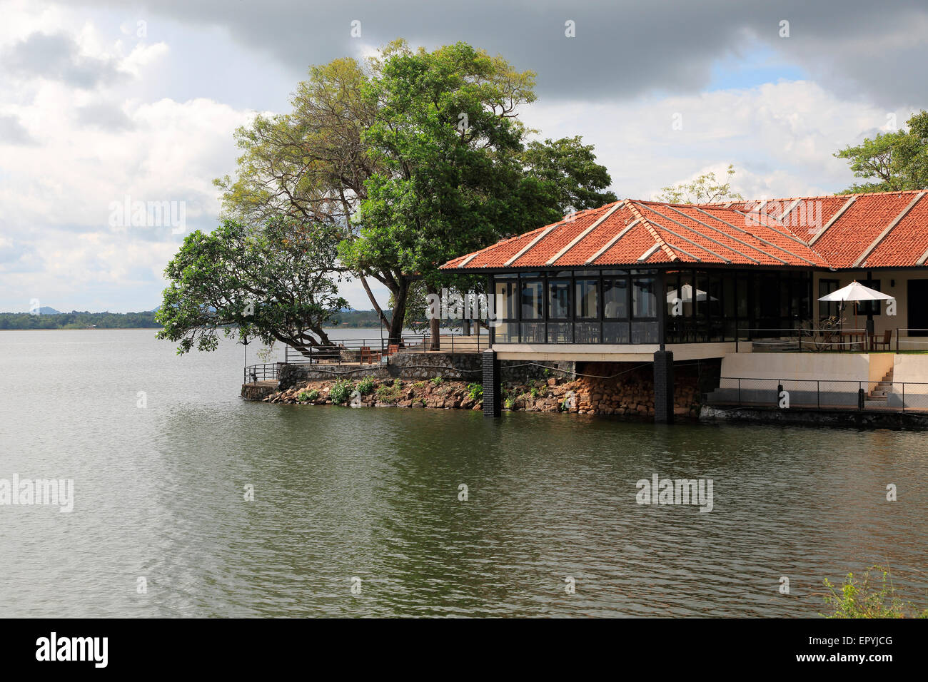 Haus am See Hotel, Polonnaruwa District, North Central Province, Sri Lanka, Asien Stockfoto
