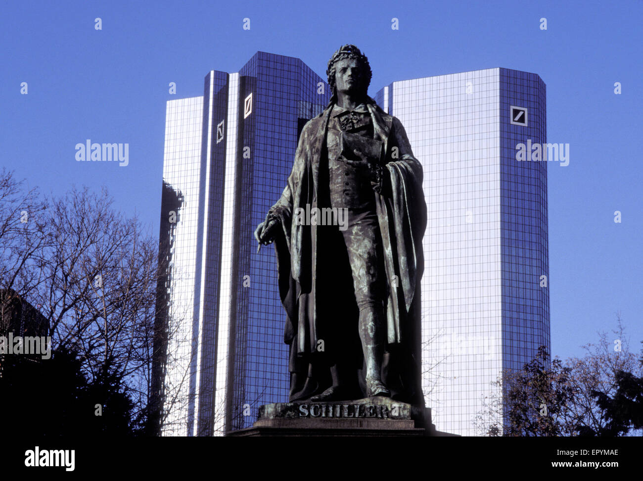 DEU, Deutschland, Hessen, Frankfurt, die Deutsche Bank, Deutsche Bank, Schiller-Denkmal.  DEU, Deutschland, Hessen, Frankfurt am Main, Stockfoto