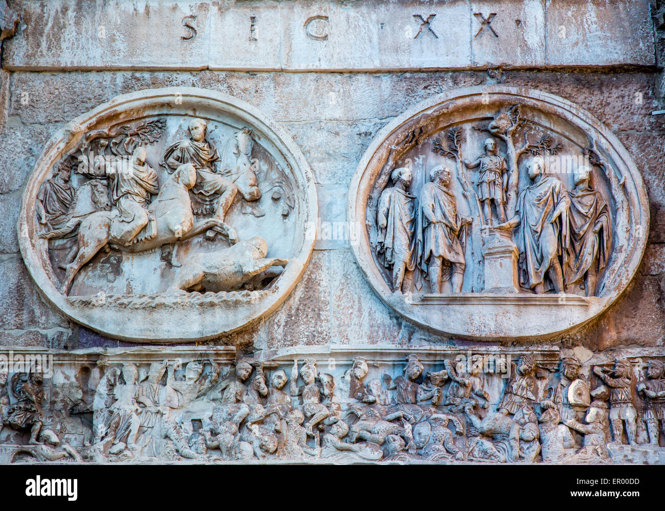Bogen von Constantine Relief Detail, Rom, Italien Stockfoto