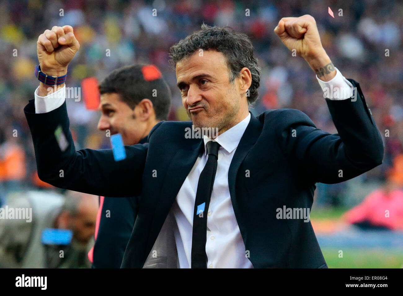 Barcelona, Spanien. 23. Mai 2015.Barcelona Trainer Luis Enrique feiert für den Gewinn der spanischen Meisterschaft nach der spanischen BBVA La Liga (erste Division Fußball Liga) Bwtween FC Barcelona und RC Deportivo La Coruna im Camp Nou in Barcelona, Spanien, 23. Mai 2015 entsprechen. Bildnachweis: Xinhua/Alamy Live-Nachrichten Stockfoto