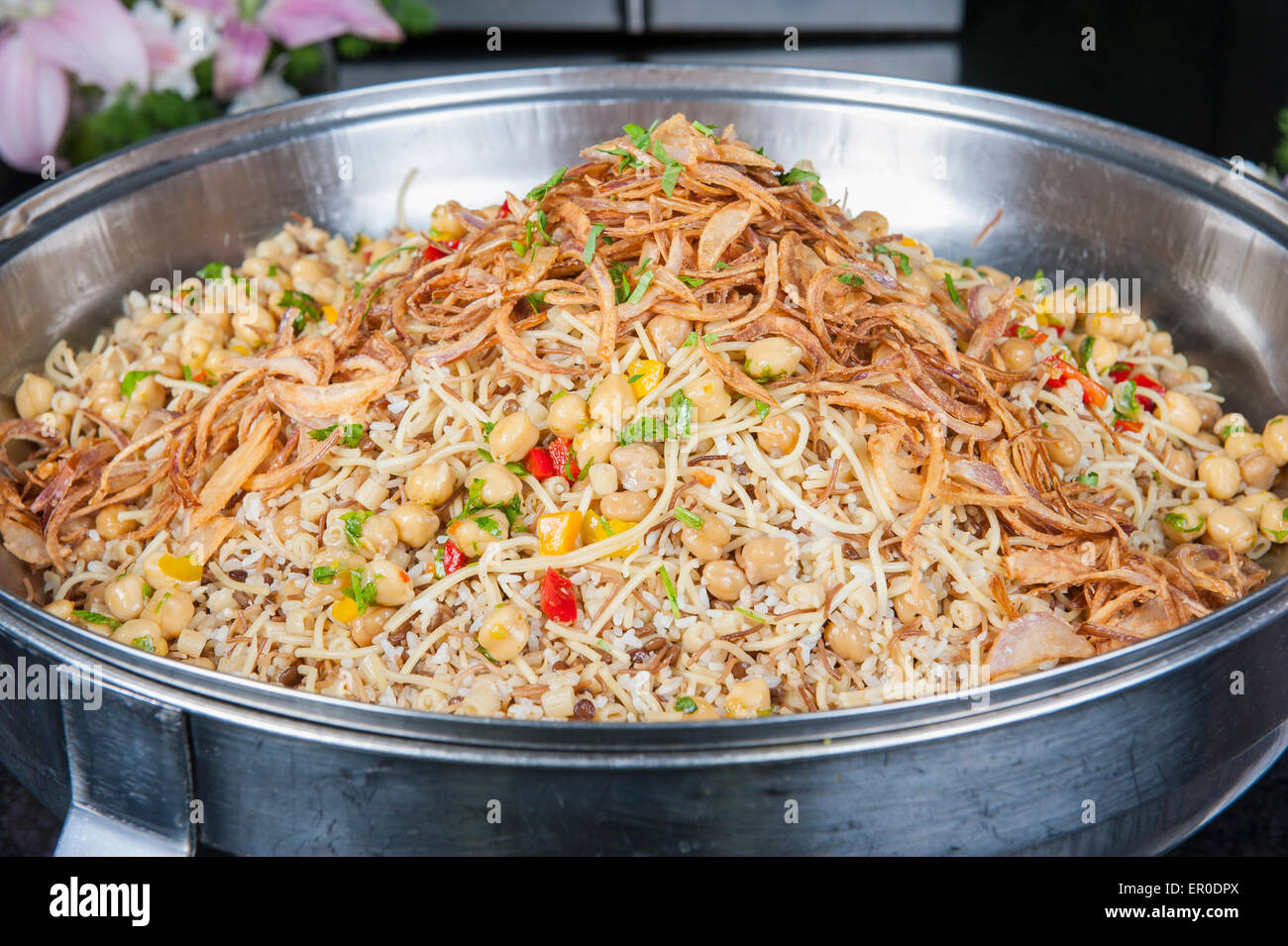 Orientalische Koshery Gericht auf dem Display in einem Hotel-Restaurant-buffet Stockfoto