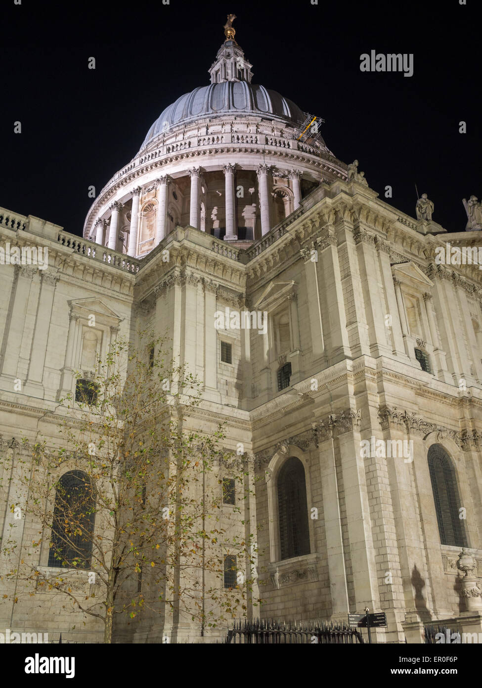 Nacht Schuss von St. Pauls Cathedral Stockfoto
