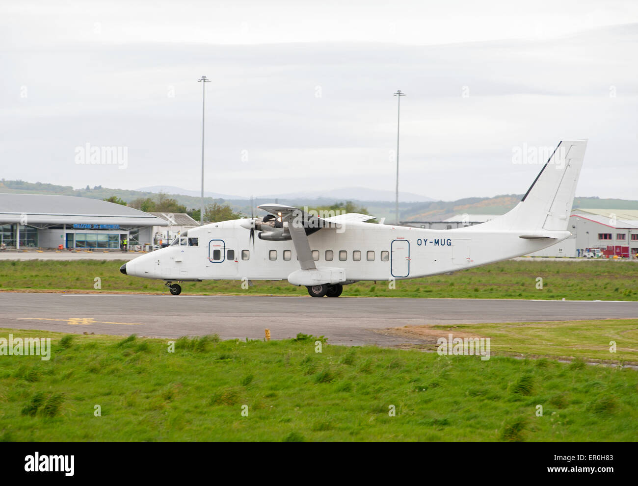 Shorts 360-300 von Benair Flughafen Inverness Dalcross betrieben. 9810. Stockfoto