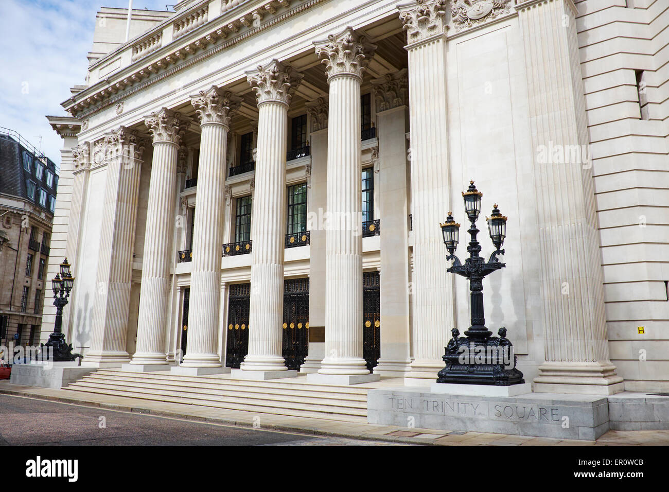 Zehn Trinity Square ehemaligen Hauptquartier der Port Of London Authority Trinity Square City Of London UK Stockfoto