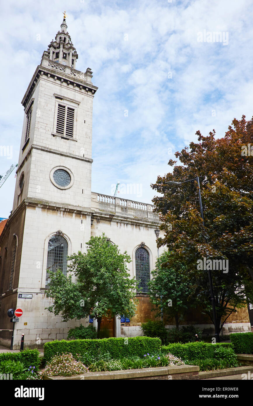 St Michael Paternoster Royal Home Kirche mit dem Auftrag der Seeleute College Hill City Of London UK Stockfoto