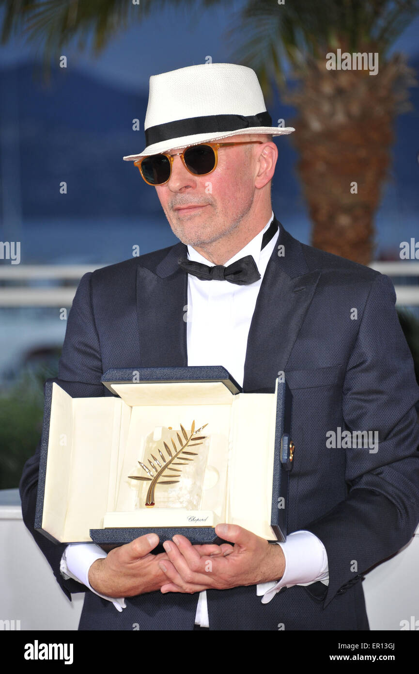 Cannes, Frankreich. 24. Mai 2015. Jacques Audiard Palme d ' or Best Film Awards, Photocall 68 Th Cannes Film Festival Cannes, Frankreich 24. Mai 2015 Dit79483 Credit: Allstar Bild Bibliothek/Alamy Live-Nachrichten Stockfoto