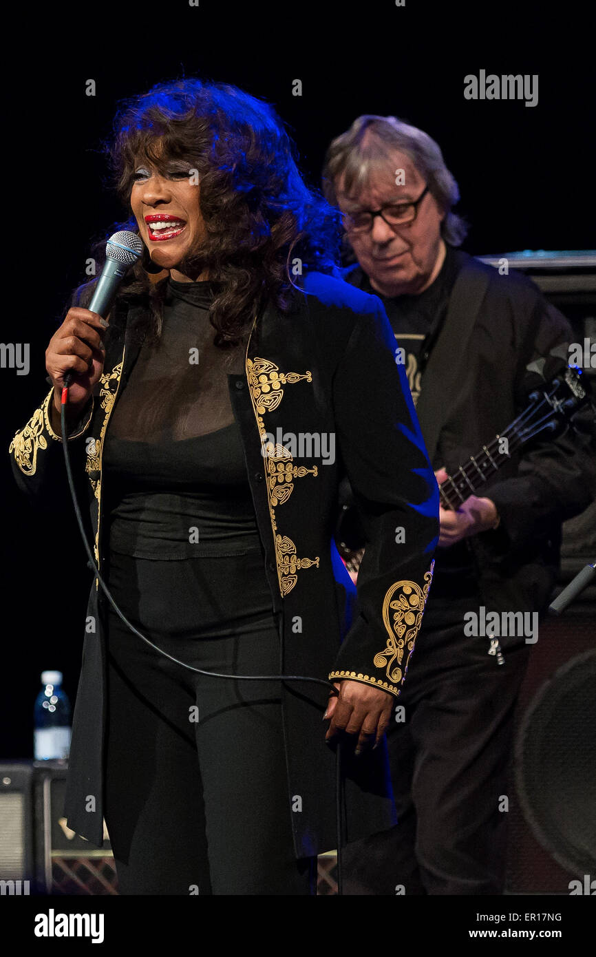 Wyman es Rhythm Kings, die live auf der Bühne KB Lorensbergsteatern Featuring: Mary Wilson, Bill Wyman Where: Göteborg, Schweden bei: Kredit-19. November 2014: Mats Andersson/WENN.com Stockfoto