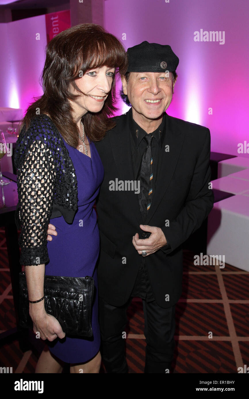 Prominente Besucher der Entertainment-Nacht im Westin Grand Hotel München mit: Klaus Meine, Gabi Meine, Gruppe Scorpions wo: München, Deutschland: Kredit-19. November 2014: Franco Gulotta/WENN.com Stockfoto