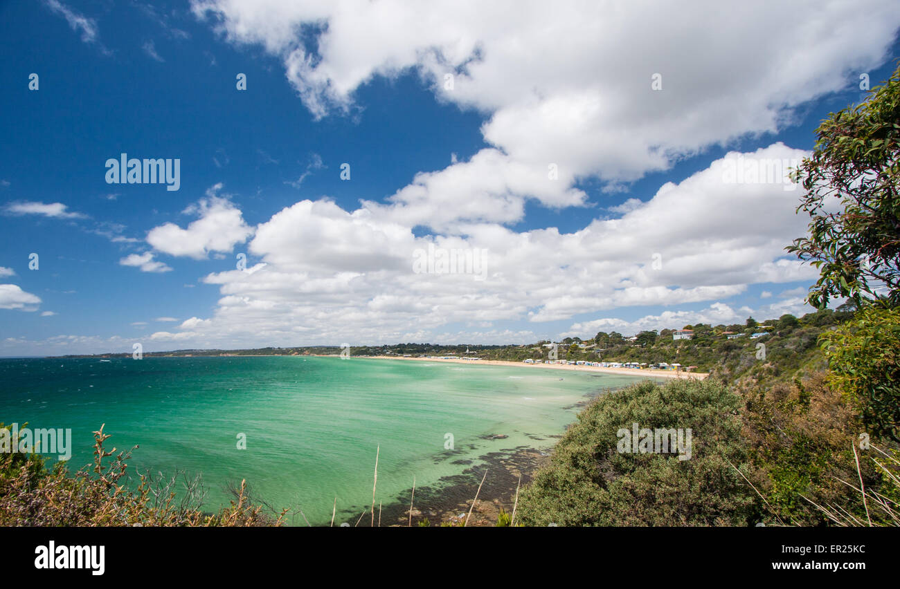 Schönen Blick auf türkisfarbenes Wasser der Mornington-Halbinsel, Australien Stockfoto