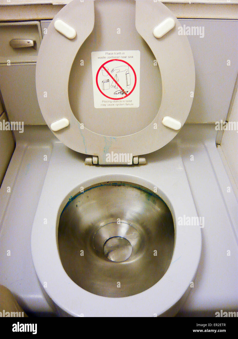 Toilette im Flugzeug Stockfotografie - Alamy