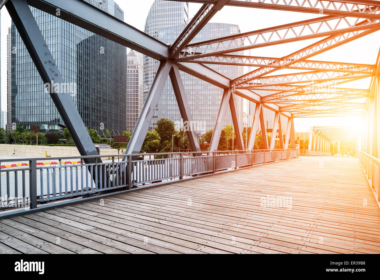Mit Sitz in Shanghai, vor hundert Jahren die Stahlbrücke Stockfoto