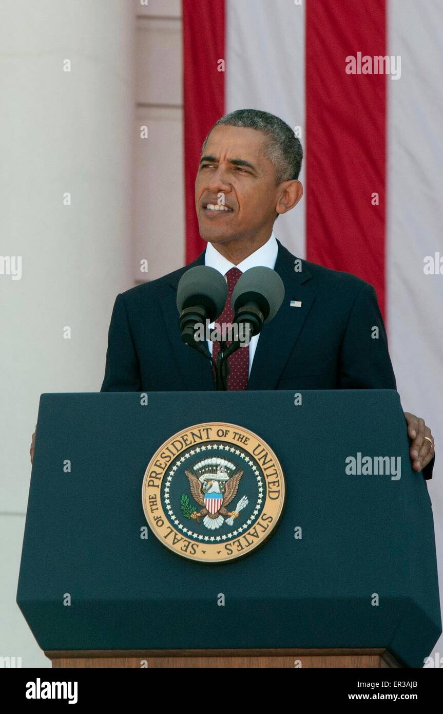 US-Präsident Barack Obama gibt die traditionelle Memorial Day-Adresse von Arlington Staatsangehörig-Kirchhof 25. Mai 2015 in Arlington, Virginia. Stockfoto