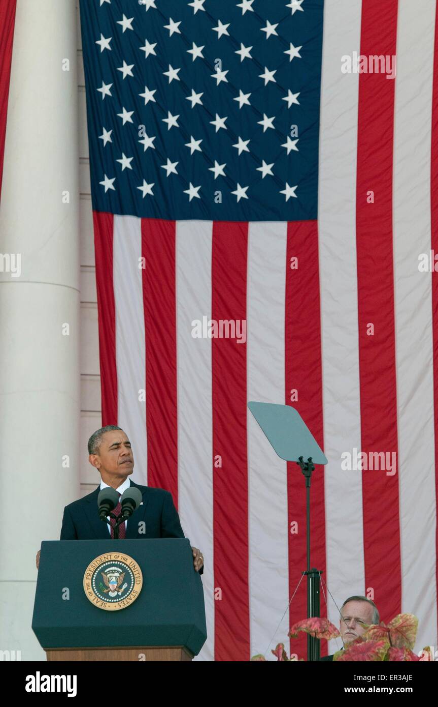 US-Präsident Barack Obama gibt die traditionelle Memorial Day-Adresse von Arlington Staatsangehörig-Kirchhof 25. Mai 2015 in Arlington, Virginia. Stockfoto