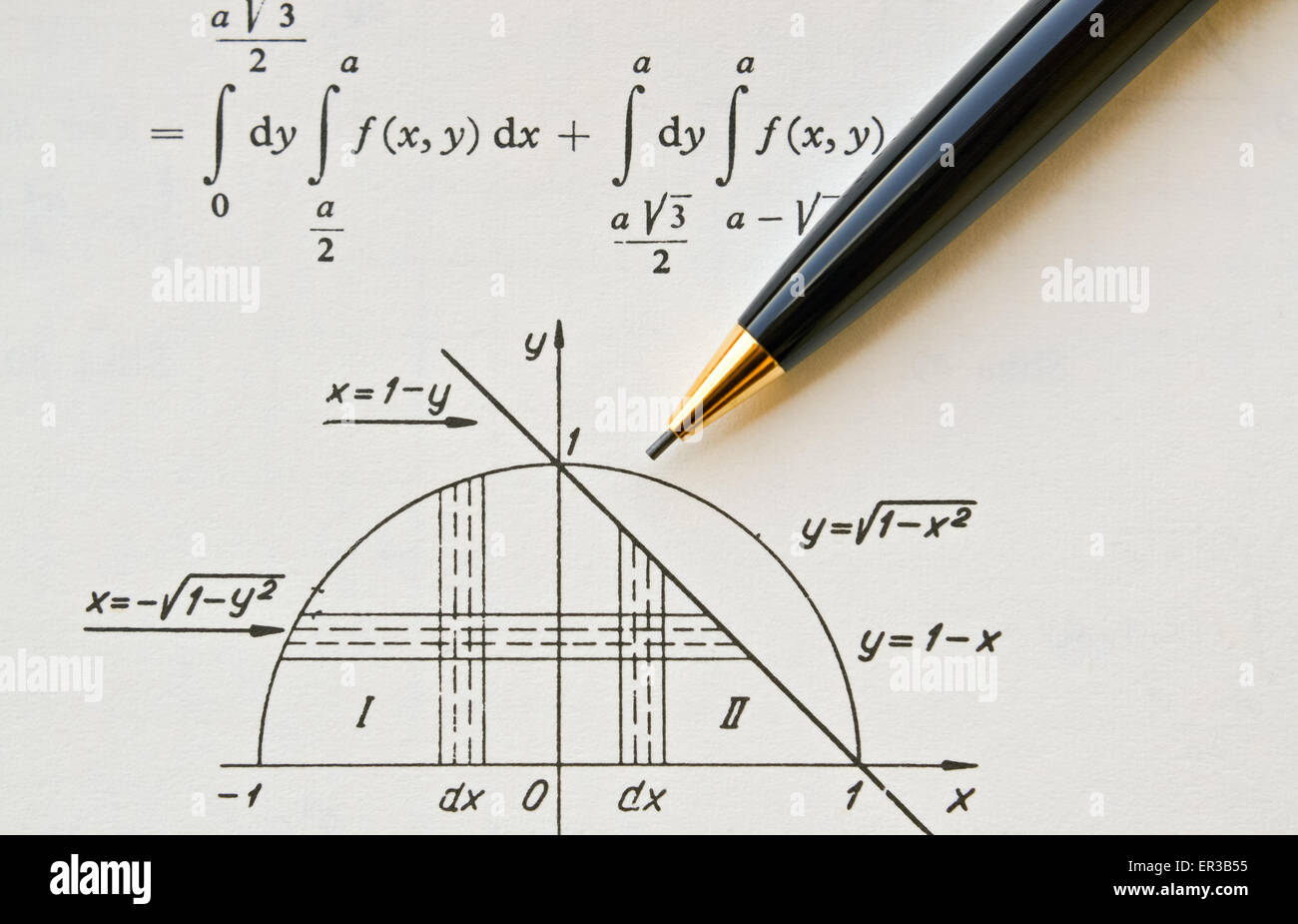 Nahaufnahme eines offenen mathematische Buch über Differential und Integralrechnung Stockfoto