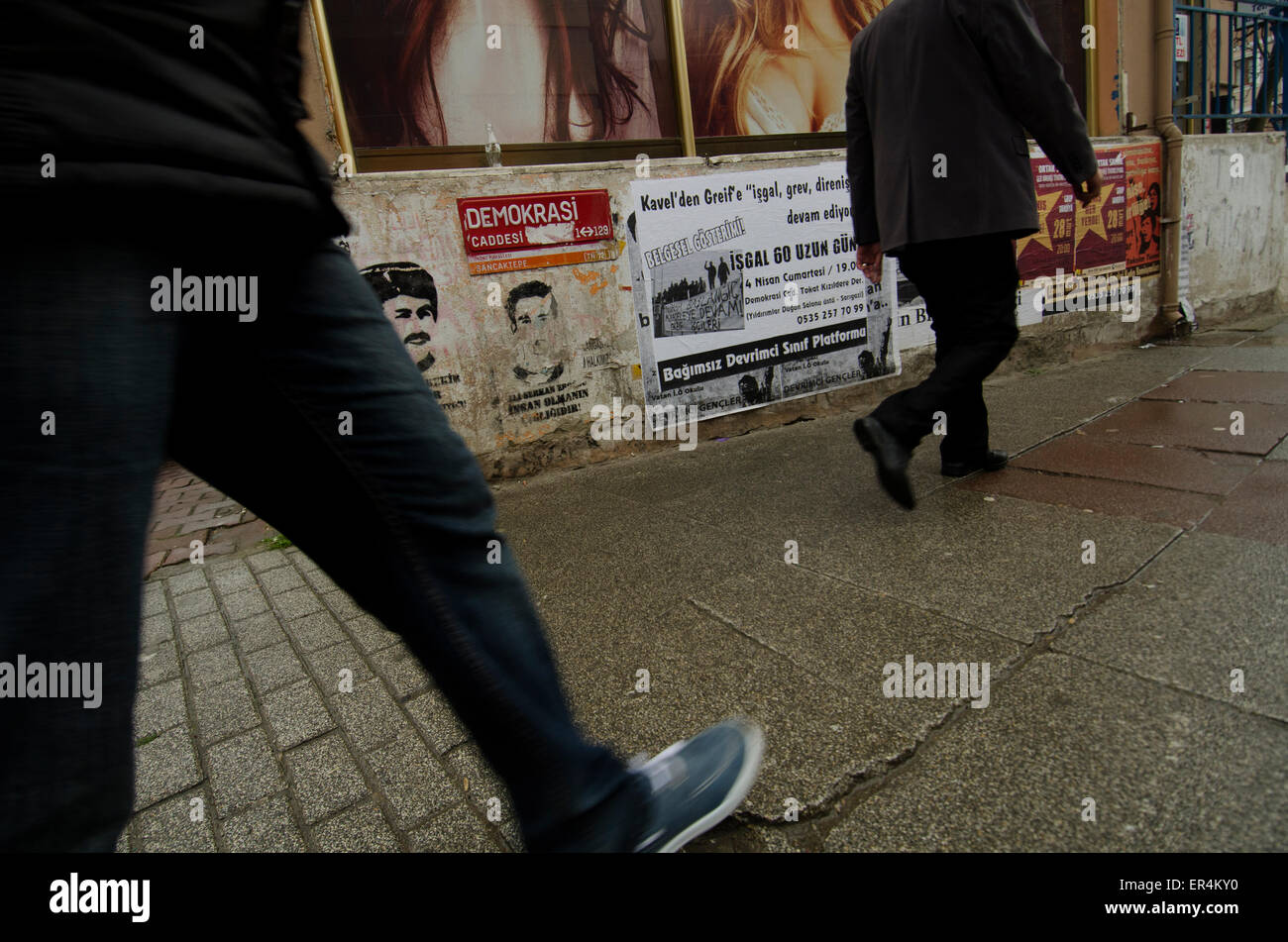 Straße mit dem Namen Demokratie in Istanbul Türkei Stockfoto