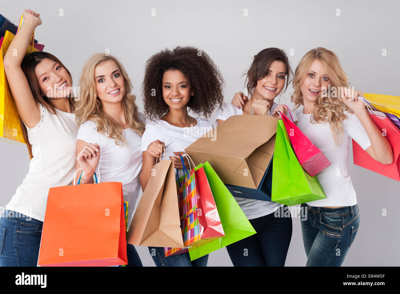 Shopping ist die beste Medizin für Frauen. Debica, Polen Stockfoto