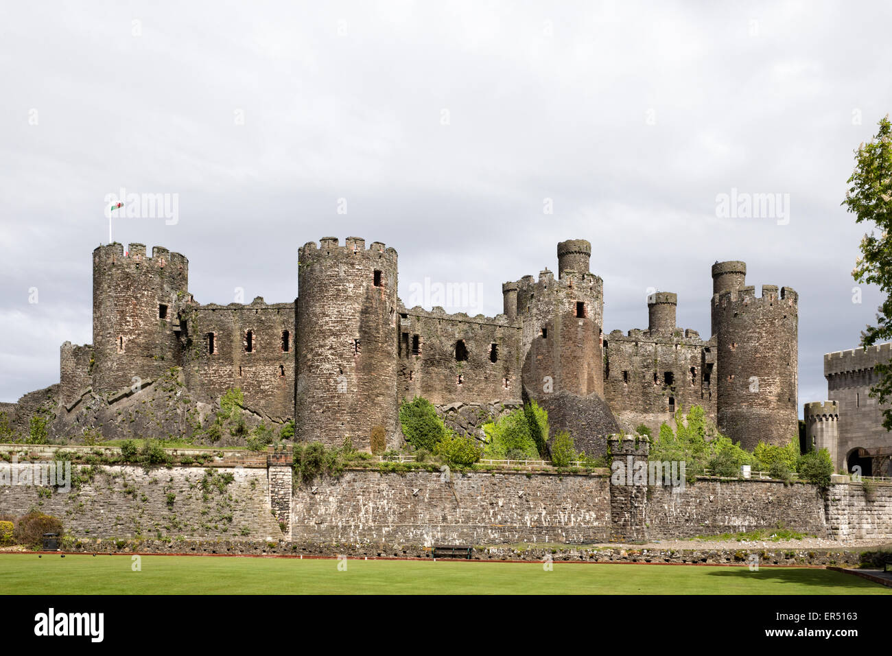 Südlichen Aspekt des mittelalterlichen Conwy Castle / Castell Conwy / Conway Castle Stockfoto