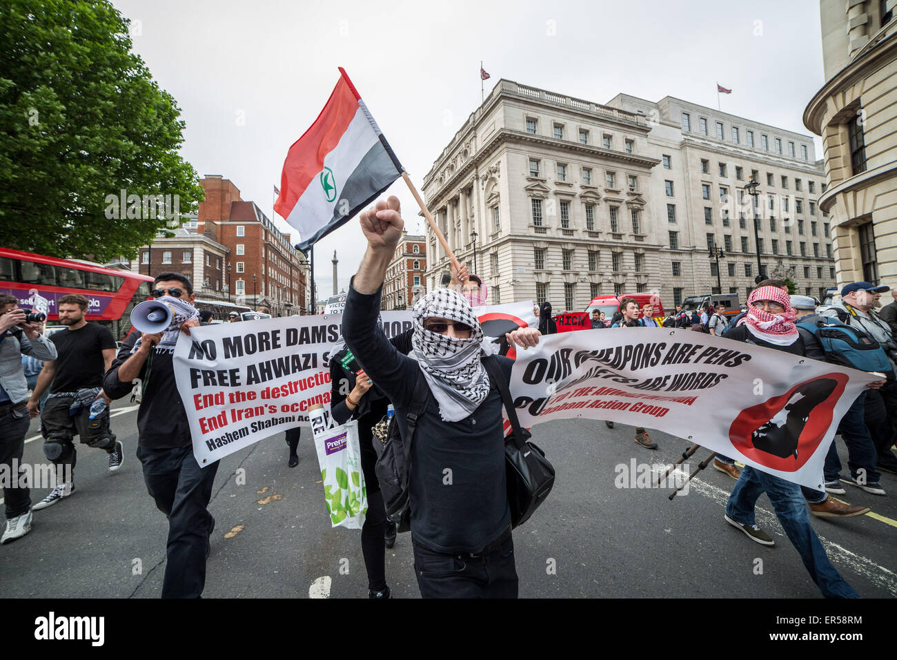 London, UK. 27. Mai 2015. Hashem Shabani Aktionsgruppe Protest März Credit: Guy Corbishley/Alamy Live-Nachrichten Stockfoto
