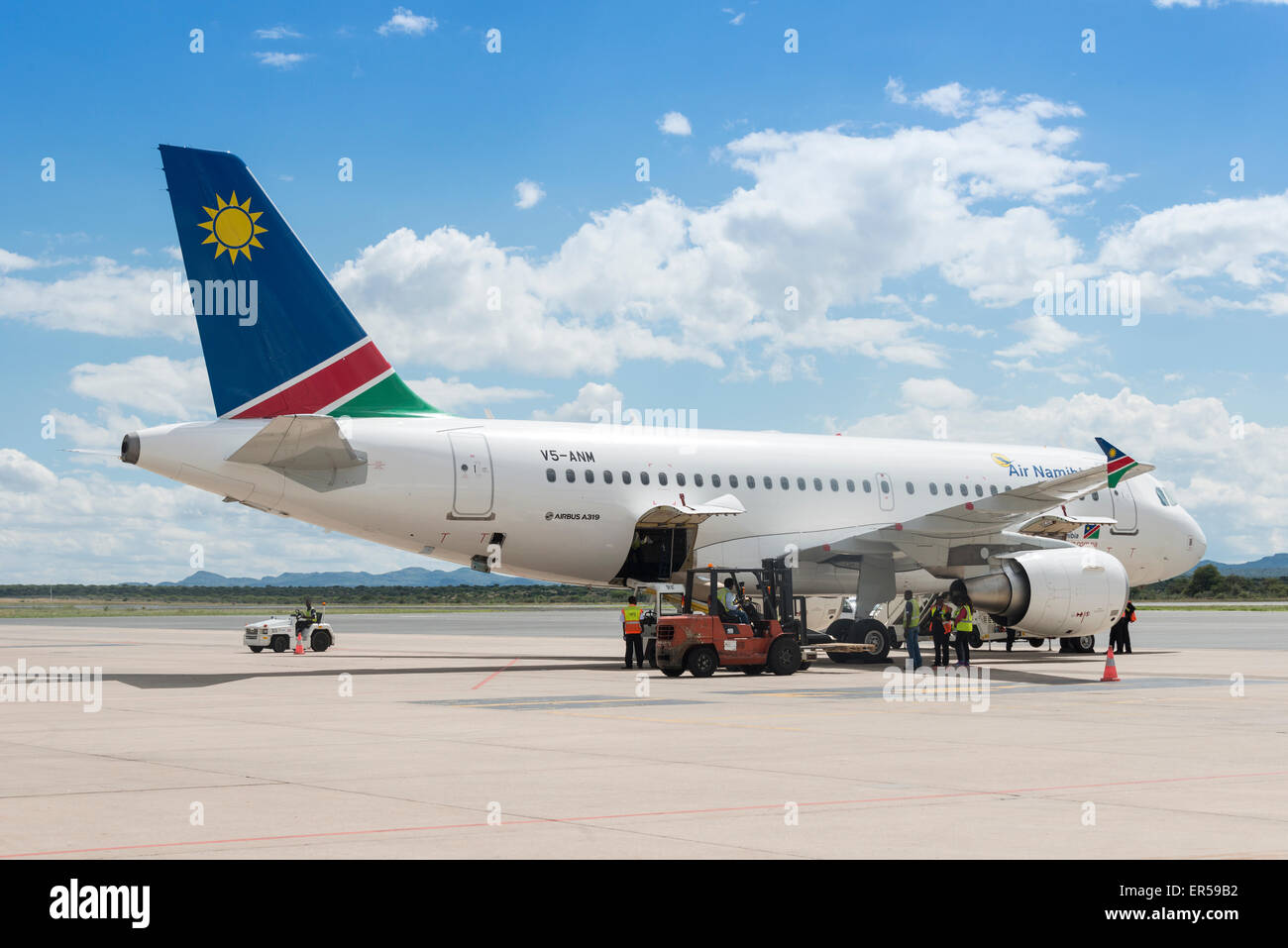 Air Namibia Airbus A319 auf Asphalt am internationalen Flughafen Hosea Kutako, Windhoek (Windhuk), Khomas Region Republik Namibia Stockfoto