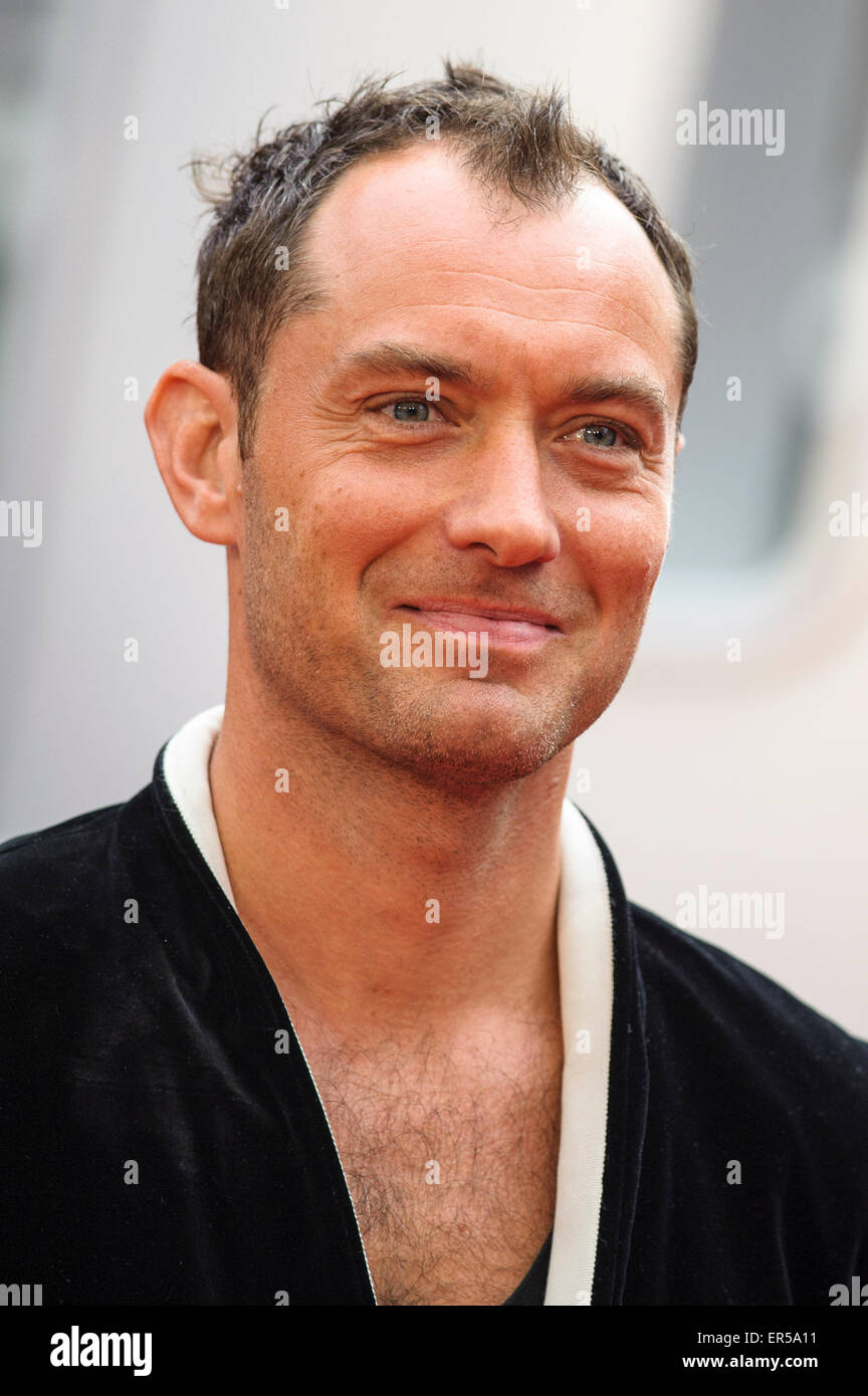 Jude Law besucht die Europa-Premiere von SPY auf 27.05.2015 im ODEON Leicester Square, London. . Bild von Julie Edwards Stockfoto