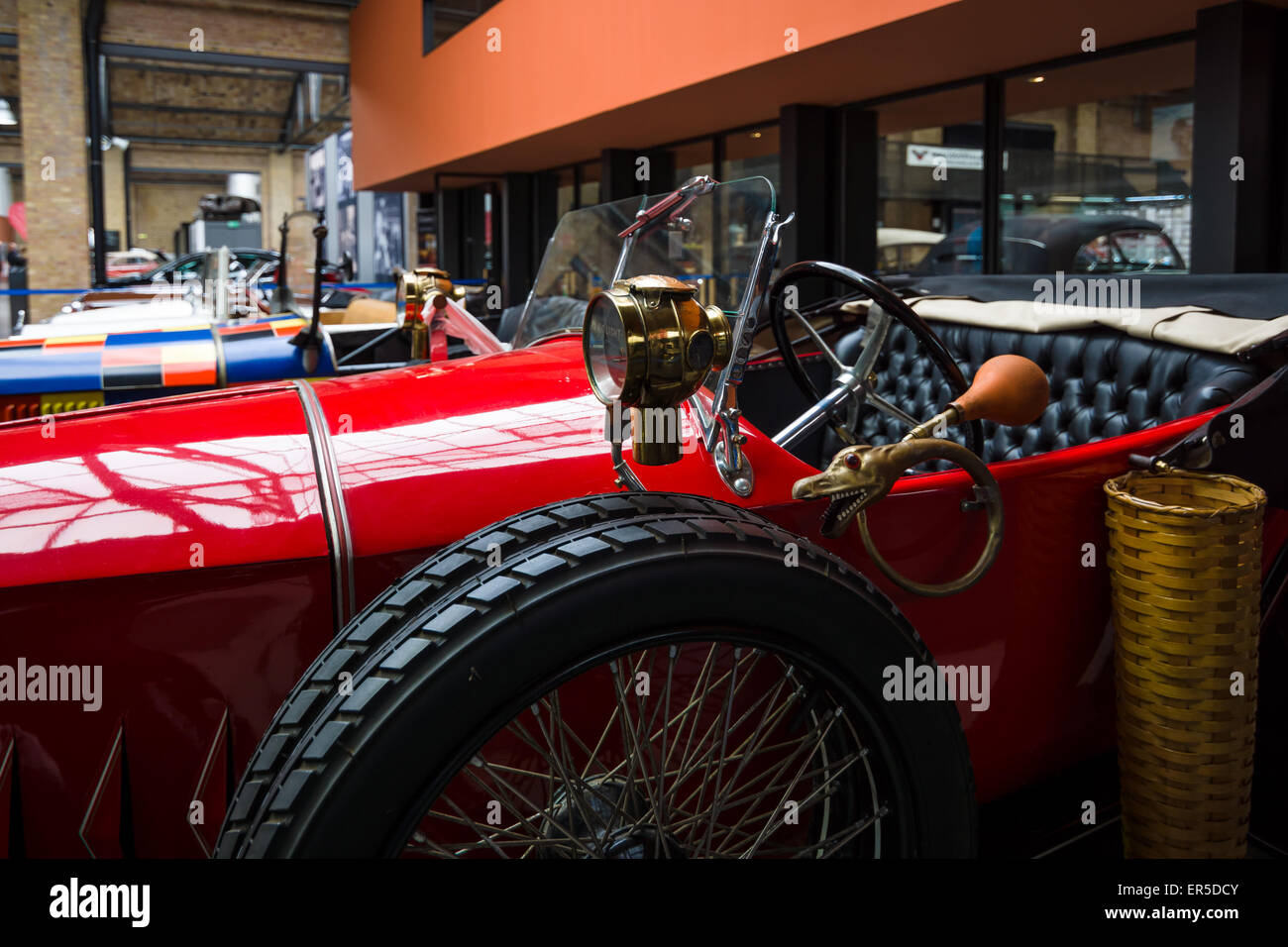 BERLIN - 10. Mai 2015: Fragment von Retro-Auto EGO 4/14 PS, 1923. 28. Berlin-Brandenburg-Oldtimer-Tag Stockfoto